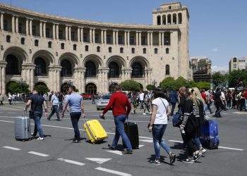 Կոչ ենք անում Բաքվին Ղարաբաղի բնակչությանը չդարձնել Երևանի հետ տարաձայնությունների պատանդ. Զախարովա