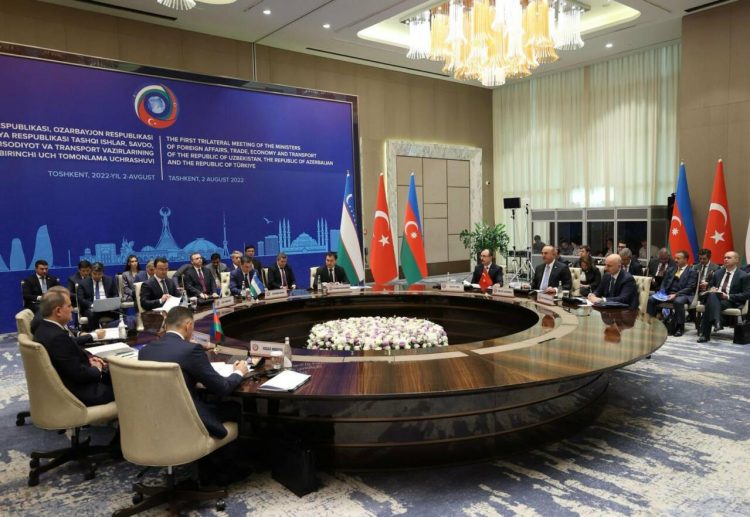 Ադրբեջանի, Թուրքիայի և Ուզբեկստանի նախարարները ստորագրել են Տաշքենդի հռչակագիրը