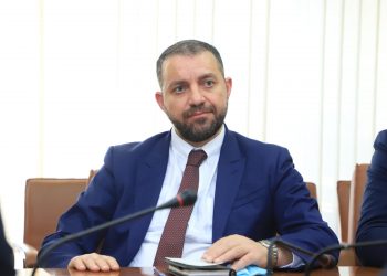 Շուտով կհրապարակվի չվացուցակը․ Քերոբյանը՝ լաստանավային բեռնափոխադրումների մասին