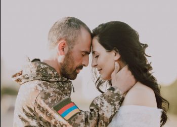 Մեսրոպն ամուսնանում է, բայց՝ առանց հարսանիքի․ Զինվորի տանն այսօր հարսանիք է