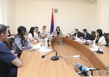 Առաջարկվում է մինչև 2 տարեկան երեխայի խնամքի նպաստ նշանակել բոլոր մայրերին՝ անկախ հաշվառման վայրից