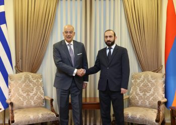 Մեկնարկել է Հայաստանի և Հունաստանի ԱԳ նախարարների առանձնազրույցը
