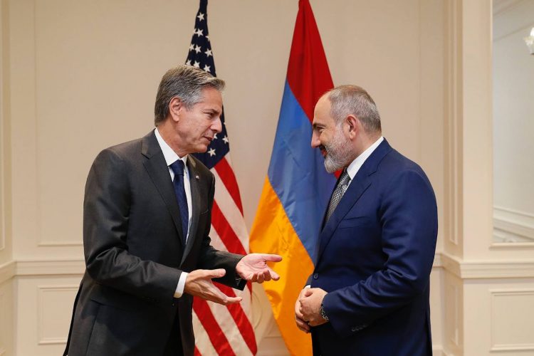 Կոչ ենք անում Բաքվին Ղարաբաղի բնակչությանը չդարձնել Երևանի հետ տարաձայնությունների պատանդ. Զախարովա