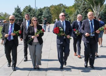 Ֆիլիպ Ռիկերն ԱՄՆ դեսպանի հետ այցելել է Ծիծեռնակաբերդ