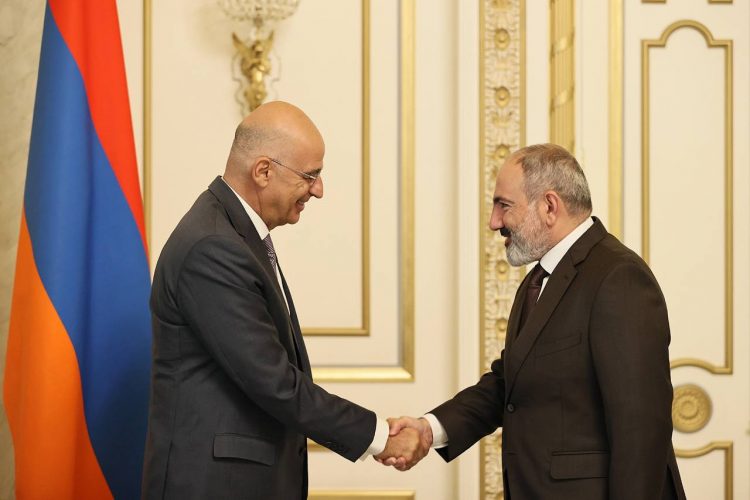 «‎Այս ‎այցը նոր ազդակ կհաղորդի»․ Փաշինյանն ընդունել է Հունաստանի ԱԳ նախարարին