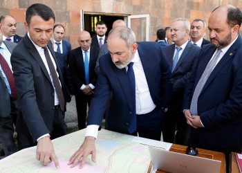Նիկոլ Փաշինյանն Աշտարակում քննարկել է Ակադեմիական քաղաքի կոնցեպտը