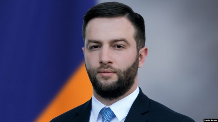 ՊՆ-ն կոչ է անում չհրապարակել ընթացող ինտենսիվ փոխհրաձգության տեսանյութեր