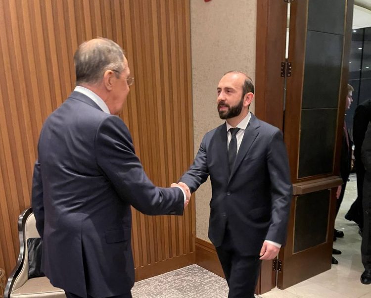 Մենք ցանկանում ենք Ռուսաստանին զգալ մեր թիկունքում. Միրզոյան