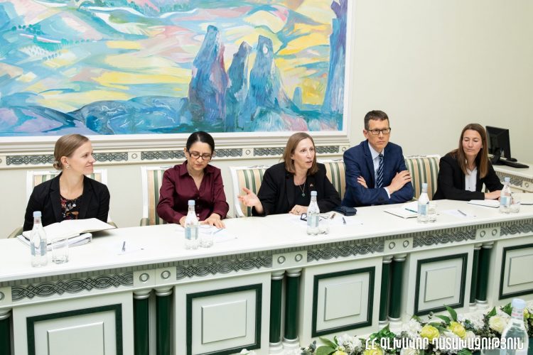 ԱՄՆ կառավարությունը միտված է ընդլայնելու առկա համագործակցությունը․ Թրեյսի