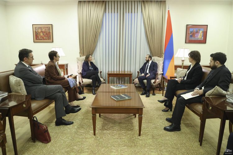 Միրզոյանը կարևորել է ադրբեջանական վերջին ագրեսիայի վերաբերյալ ֆրանսիական կողմի սկզբունքային դիրքորոշումը