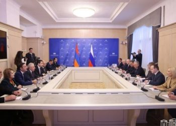 Վոլոդինը պաշտպանել է ՌԴ-ի, Հայաստանի և Ադրբեջանի խորհրդարանականների միջև քննարկումների ձևաչափի ստեղծումը