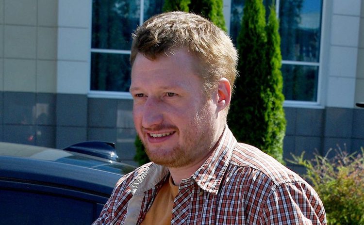 Военкор Семен Пегов получил ранение под Донецком