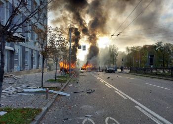 В центре Киева прогремели взрывы