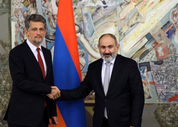 Փաշինյանը Փայլանի հետ հայ-թուրքական հարաբերությունների կարգավորումն է քննարկել