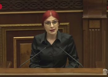 «Աչքալուսանք էր Ադրբեջանին ու Թուրքիային». ԱԺ ընդդիմության արձագանքը՝ Զատուլինի մուտքը ՀՀ արգելելուն