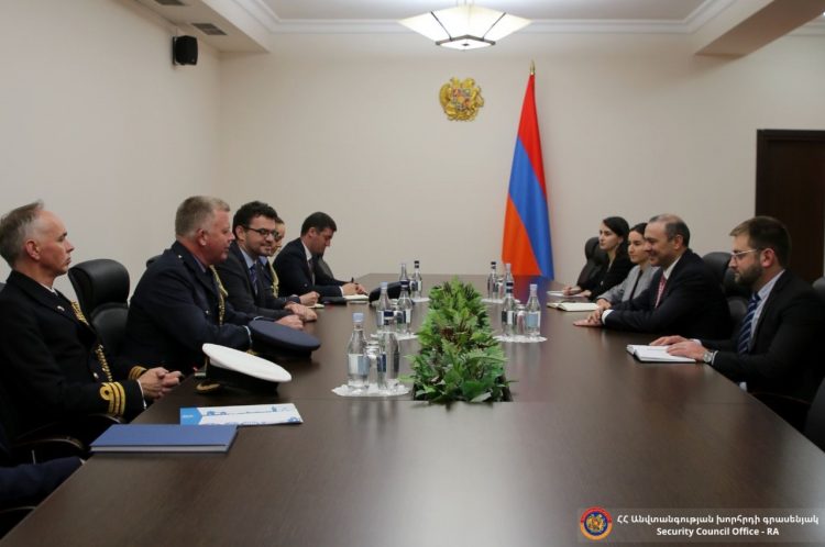 Արմեն Գրիգորյանը գեներալ Փիթ Քրաքֆորդի հետ քննարկել է անվտանգության ոլորտում համագործակցության հեռանկարները