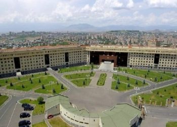 Կոչ ենք անում Բաքվին Ղարաբաղի բնակչությանը չդարձնել Երևանի հետ տարաձայնությունների պատանդ. Զախարովա