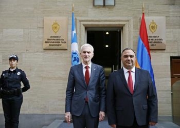 ՀՀ ոստիկանության պետն ու Ինտերպոլի ղեկավարը համագործակցության հարցեր են քննարկել