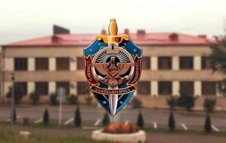 В церквях Армении и Диаспоры проходит общенациональная молитва за Арцах (прямое включение)