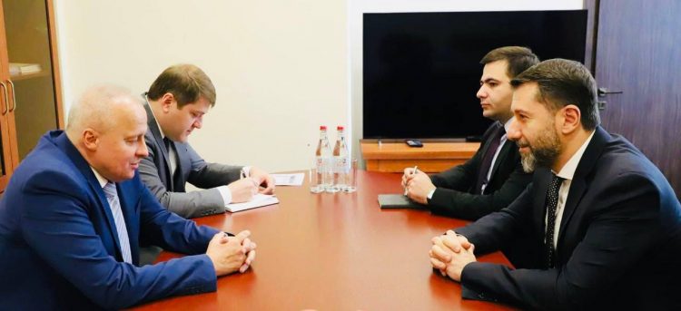 Քննարկվել են ՀՀ-ում գործարարությամբ զբաղվող ՌԴ մեծ թվով քաղաքացիների հիմնախնդիրները