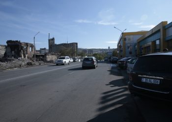 «Սուրմալուի»՝ պայթյունի հետևանքով մասնակի կանգուն մնացած մասնաշենքը քանդվել է, ճանապարհը երկկողմանի բաց է