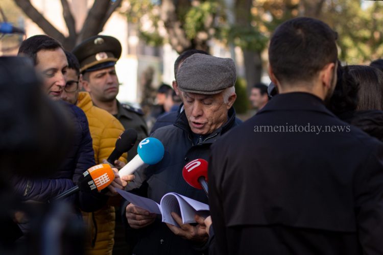 Ֆրանսիայի Սենատը կքննարկի Ադրբեջանի դեմ պատժամիջոցների բանաձևը. արցախցիները նամակ հանձնեցին