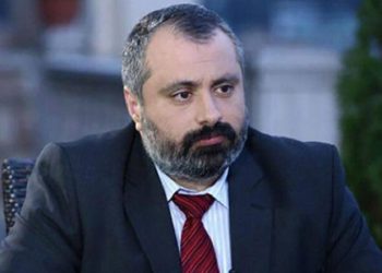 «Սա փողոցային «ռազբորկա չէ», ազգի ու պետության ճակատագիր է որոշվում. ԱՀ ԱԳ նախարար