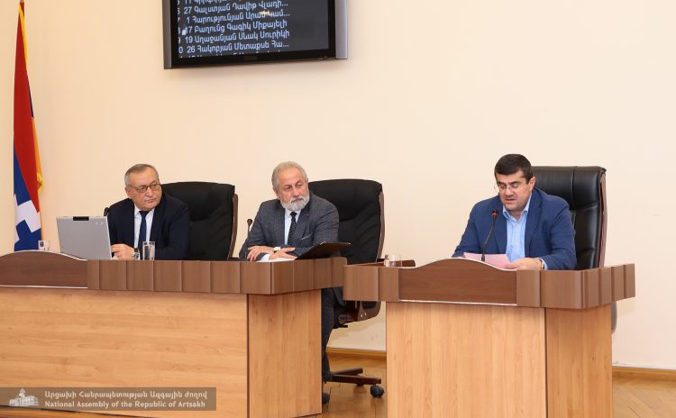 Ինչո՞ւ է Արցախի ԱԺ-ն օրակարգից հանել Սահմանադրական փոփոխությունների նախագիծը