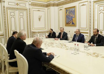 Փաշինյանը Խովաևի հետ քննարկել է հայ-ադրբեջանական հարաբերությունների կարգավորման հարցը