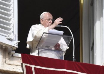 Папа Римский выразил обеспокоенность ситуацией в Лачинском коридоре