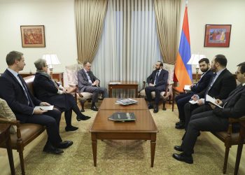«Ադրբեջանի գործողություններն իրավիճակի սրման են բերում». Միրզոյանն ընդունել է Տոյվո Կլաարին