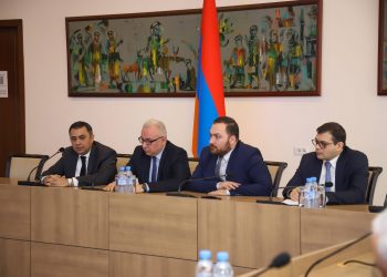 ՀՀ-ում հավատարմագրված դիվանագետներին է ներկայացվել Լաչինում ստեղծված վիճակը