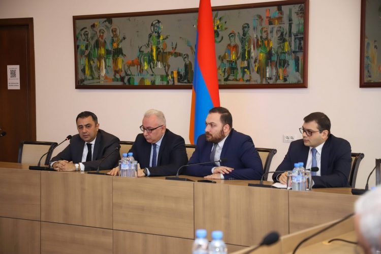 ՀՀ-ում հավատարմագրված դիվանագետներին է ներկայացվել Լաչինում ստեղծված վիճակը