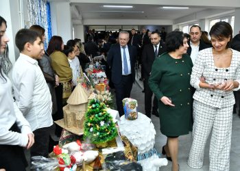Վարչապետի տիկինը մասնակցել է հերոսացած Գևորգ Արշակյանի անվան դպրոցում կազմակերպված միջոցառմանը