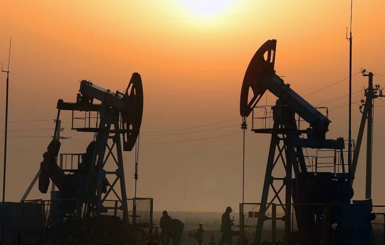 СМИ: Азербайджанская SOCAR приостановила покупку нефти из России