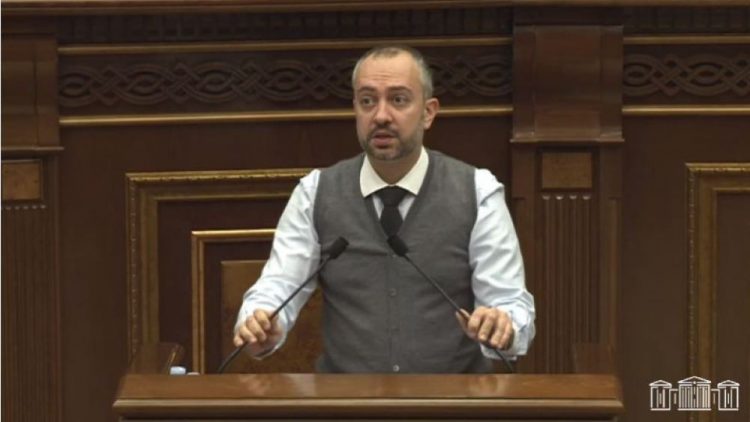 Ереван получил предложения Баку по договору: Главное из пресс-конференции делегации Армении в ПА ОБСЕ