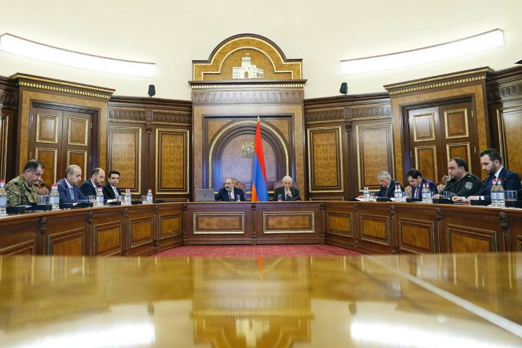 Փաշինյանի գլխավորությամբ քննարկվել է Լաչինի միջանցքում ստեղծված իրավիճակը