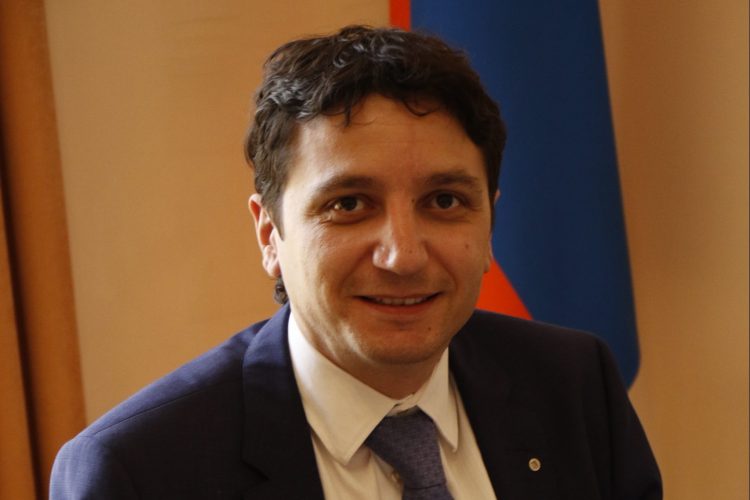 Նորանշանակ Ֆիննախը 1 մլն դոլարի փոխառություն է վերցրել. ԶԼՄ