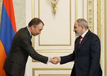 ԼՂ հիմնախնդիր, սահմանազատում, ապաշրջափակում. ի՞նչ են քննարկել Փաշինյանն ու Կլաարը