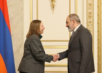 Վարչապետը հրաժեշտի հանդիպում է ունեցել ՀՀ-ում ԱՄՆ դեսպան Լին Թրեյսիի հետ
