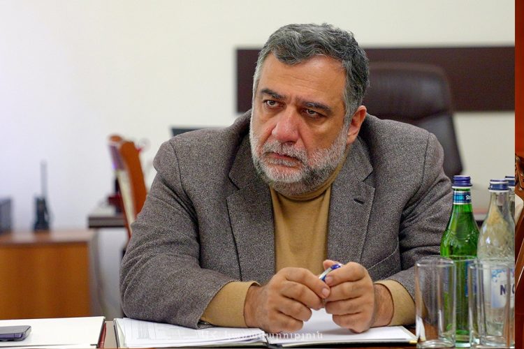 Պետք է բոլոր միջոցներով պայքարենք. Վարդանյանը՝ Ստեփանակերտ - Գորիս ճանապարհի փակման մասին