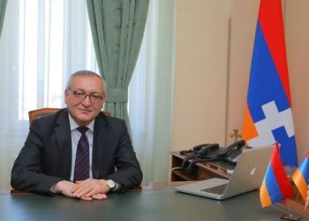Արտահերթ ընտրությունների դեպքում Արթուր Թովմասյանը կմասնակցի Արցախի նախագահական ընտրություններին․ ԶԼՄ