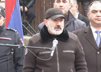 Ուզում եմ հրամայել, որ ձեր ձեռքը կաշառքի չկպչի. Փաշինյանը՝ պարեկներին