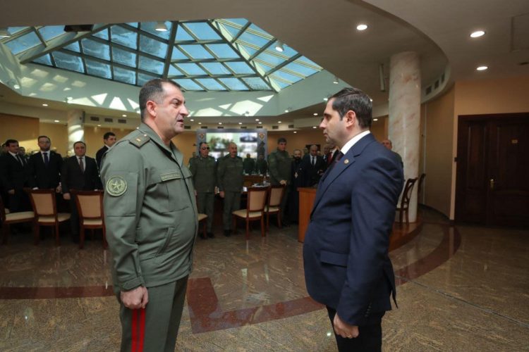 ՊՆ-ում քննարկվել են ԶՈւ-ում ընթացող աշխատանքներին վերաբերող հարցեր