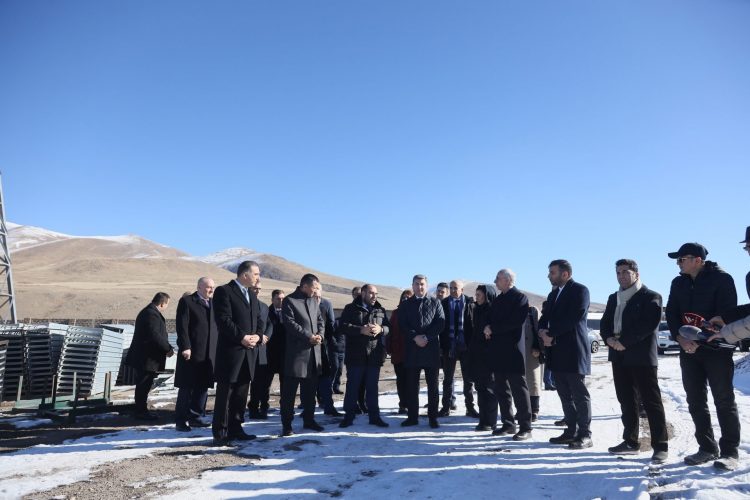 «Երրորդ բարձրավոլտ գծի հետ կապված խնդիրները վերացել են». Սանոսյանը և Իրանի դեսպանն այցելել են Սյունիք