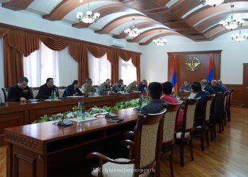 Օպերատիվ շտաբի նիստ Արցախում. Ռուբեն Վարդանյանը հանձնարարականներ է տվել