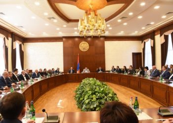 Արցախում ընդդեմ Ռուբեն Վարդանյանի ձևավորված «կոալիցիան» նաև նախագահի իր թեկնածուն ունի. «Փաստ»