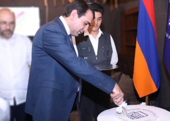Պետությունը 170 000 դոլարի պայմանագիր է կնքել փոխնախարարի ընտանիքի ընկերության հետ. ԶԼՄ