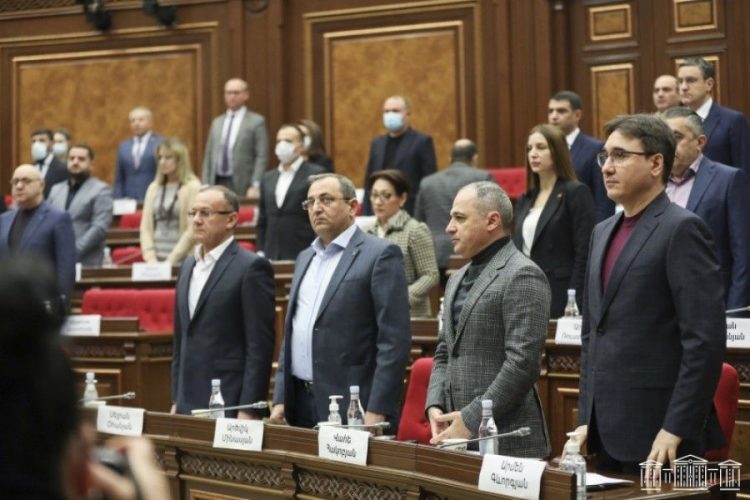 ԱԺ–ն ընդդիմադիր 22 պատգամավորի լիազորությունները դադարեցնելու հարցով մտադիր է դիմել ՍԴ
