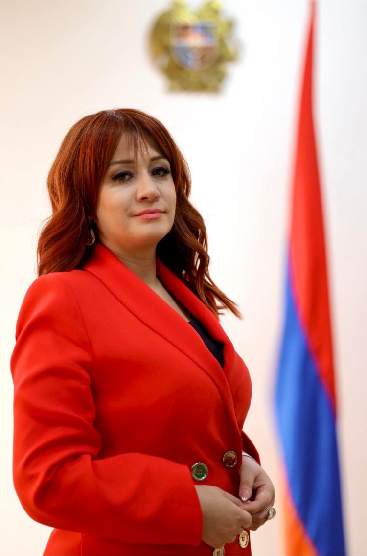 Губернатор Ширакской области сообщила об уходе в отставку